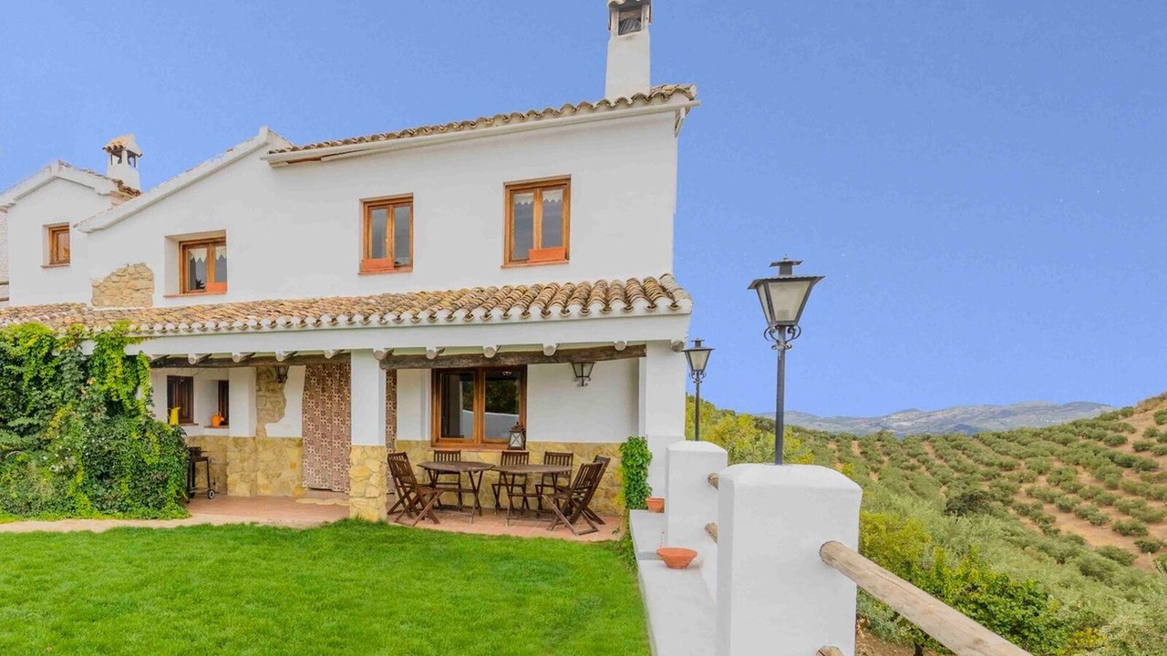 Photo of Outdoor in Algarinejo