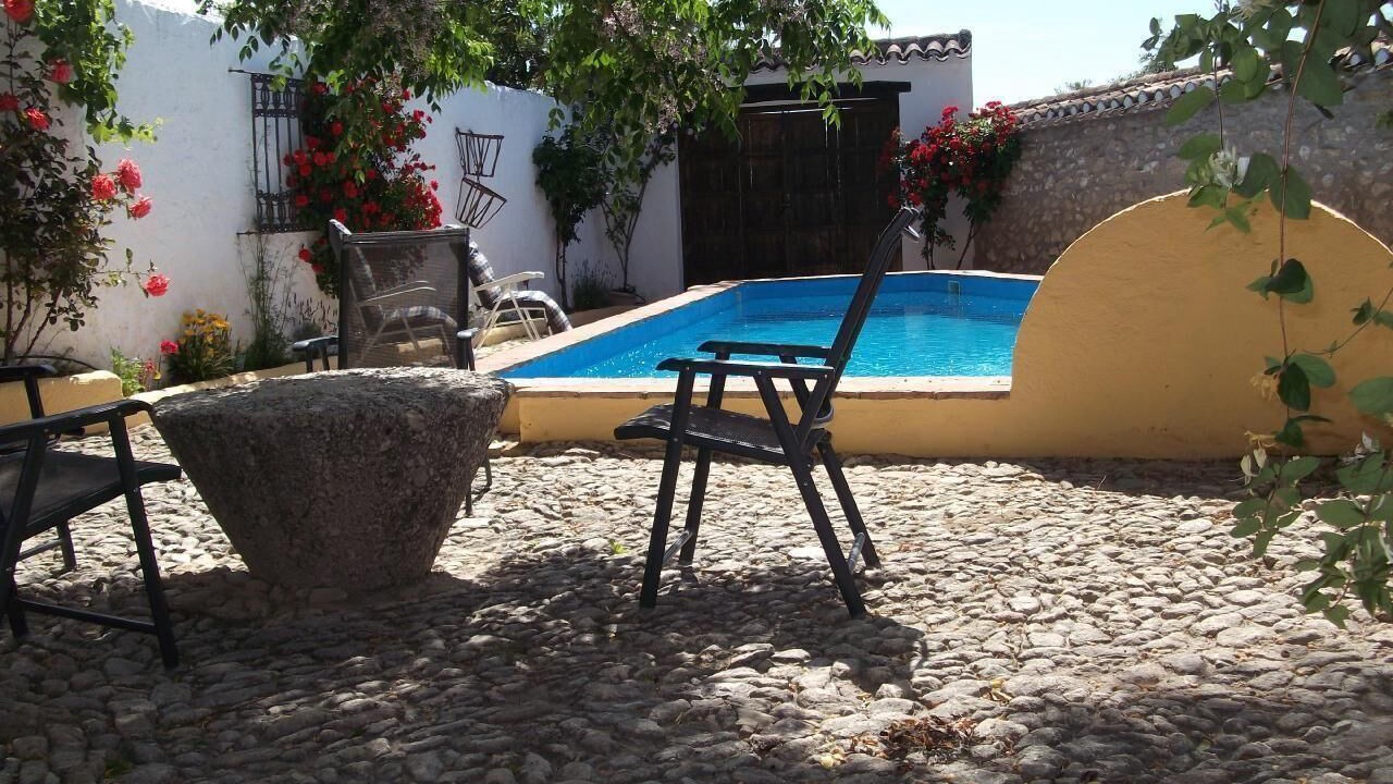 Photo of Outdoor in Algarinejo
