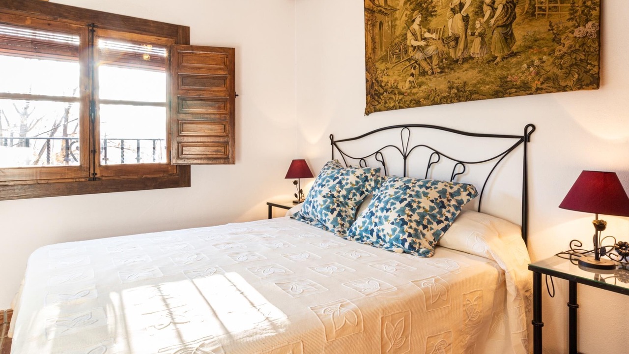 Photo of Bedroom in Melegis