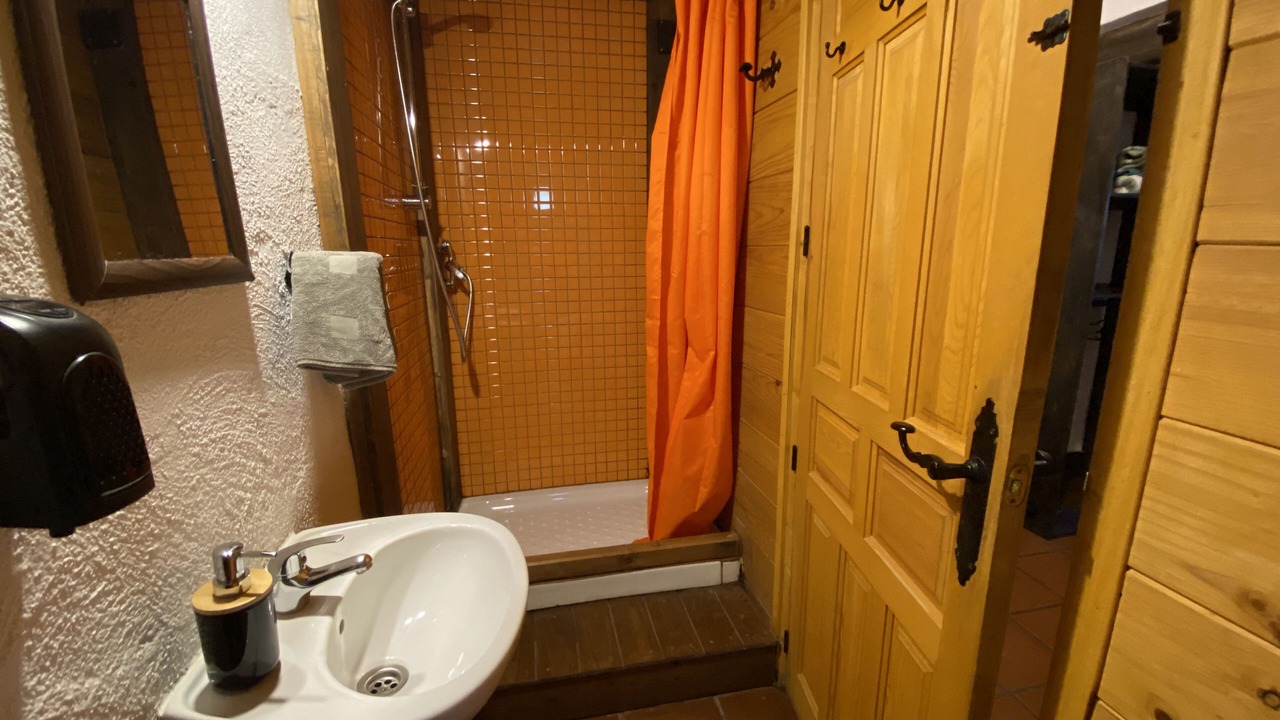 Photo of Bathroom in Quentar