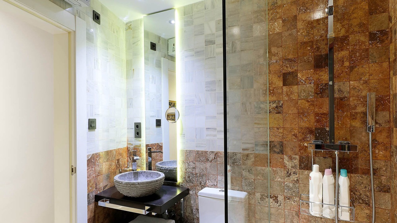 Photo of Bathroom in Sacromonte
