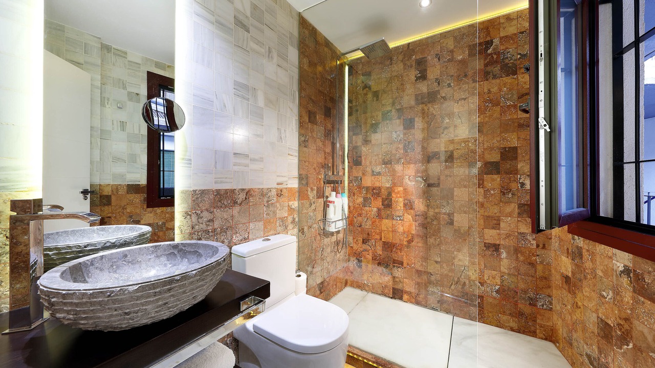 Photo of Bathroom in Sacromonte