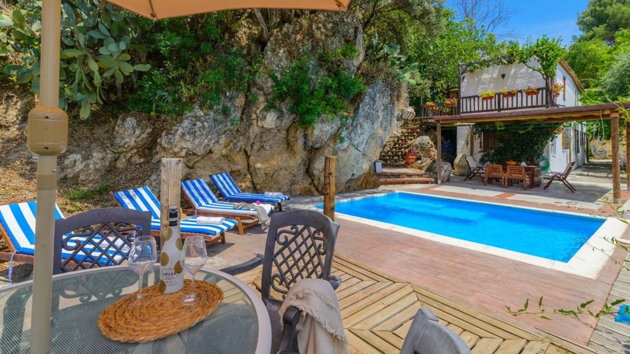 Photo of Outdoor in Algarinejo