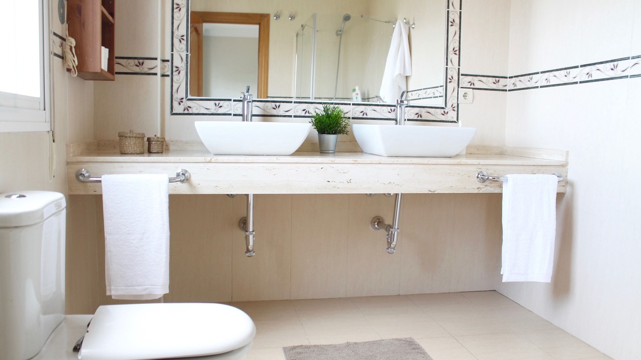 Photo of Bathroom in Otura