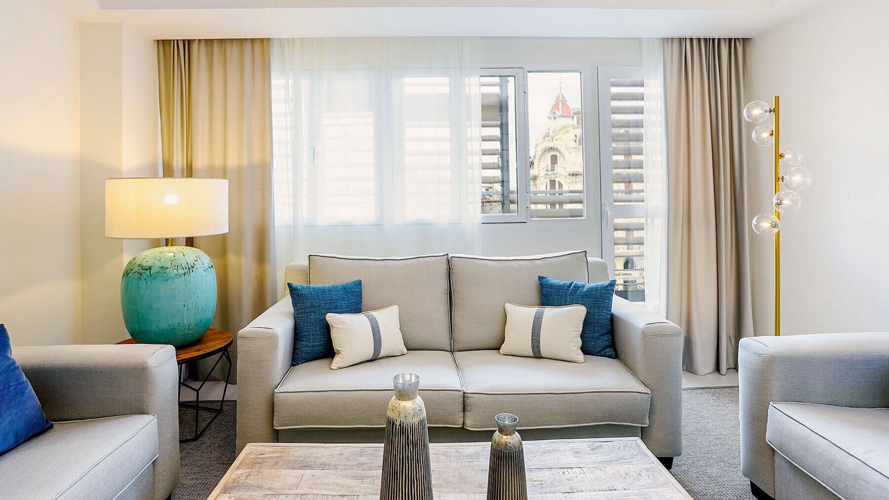 Photo of Livingroom in Central District