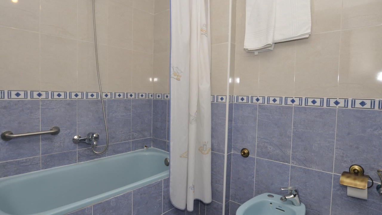 Photo of Bathroom in Velilla-Taramay
