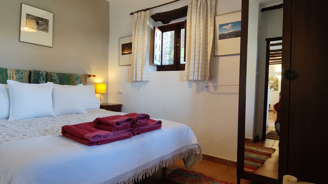 Photo of Bedroom in Portugos