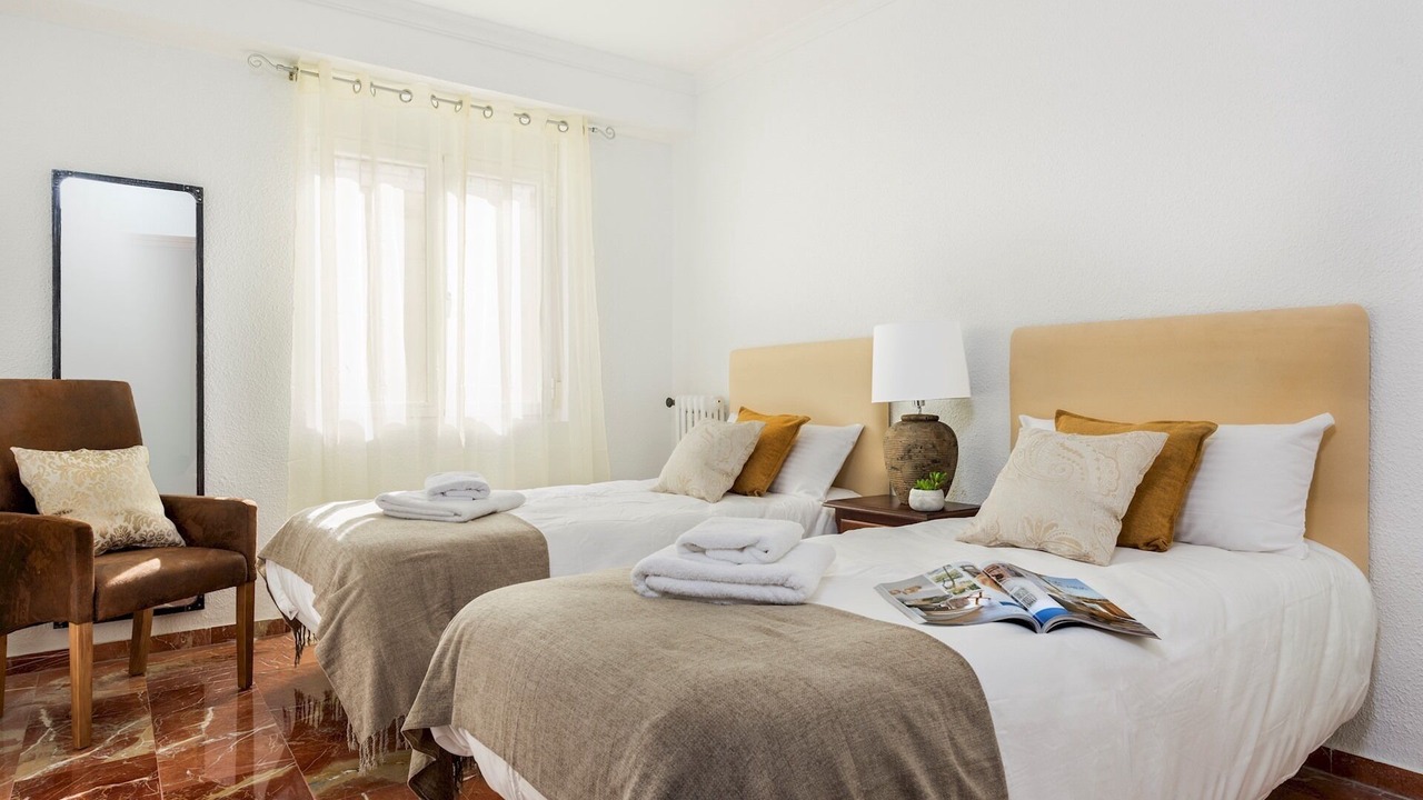 Photo of Bedroom in Central District