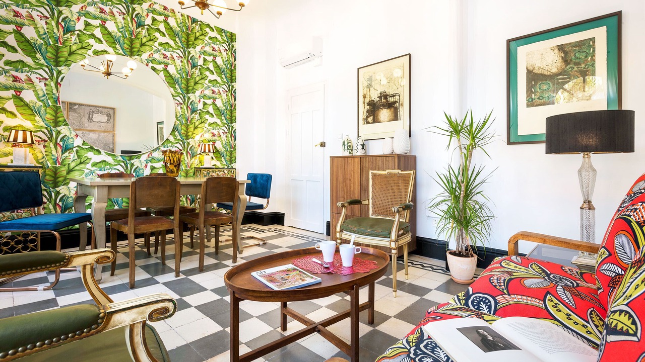 Photo of Livingroom in Central District