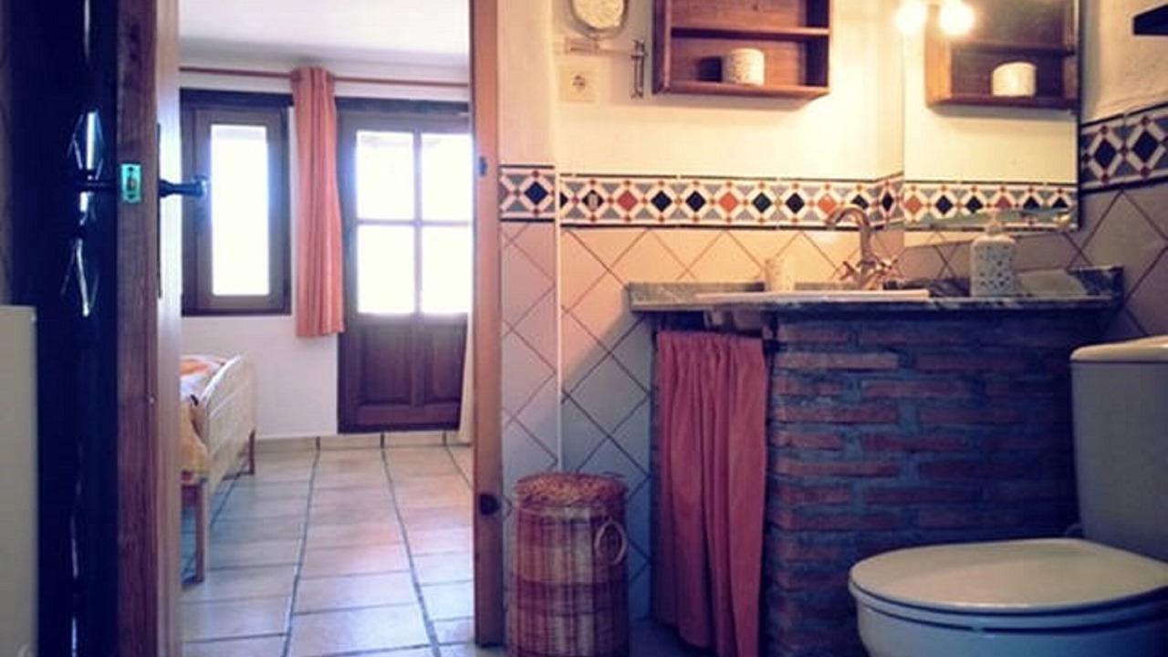 Photo of Bathroom in Orgiva