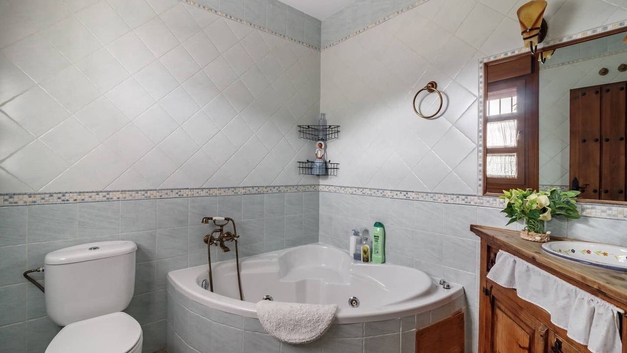 Photo of Bathroom in Padul
