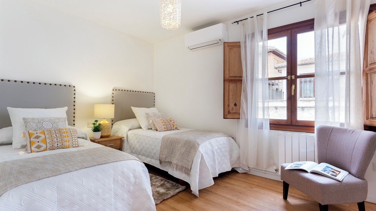 Photo of Bedroom in Central District