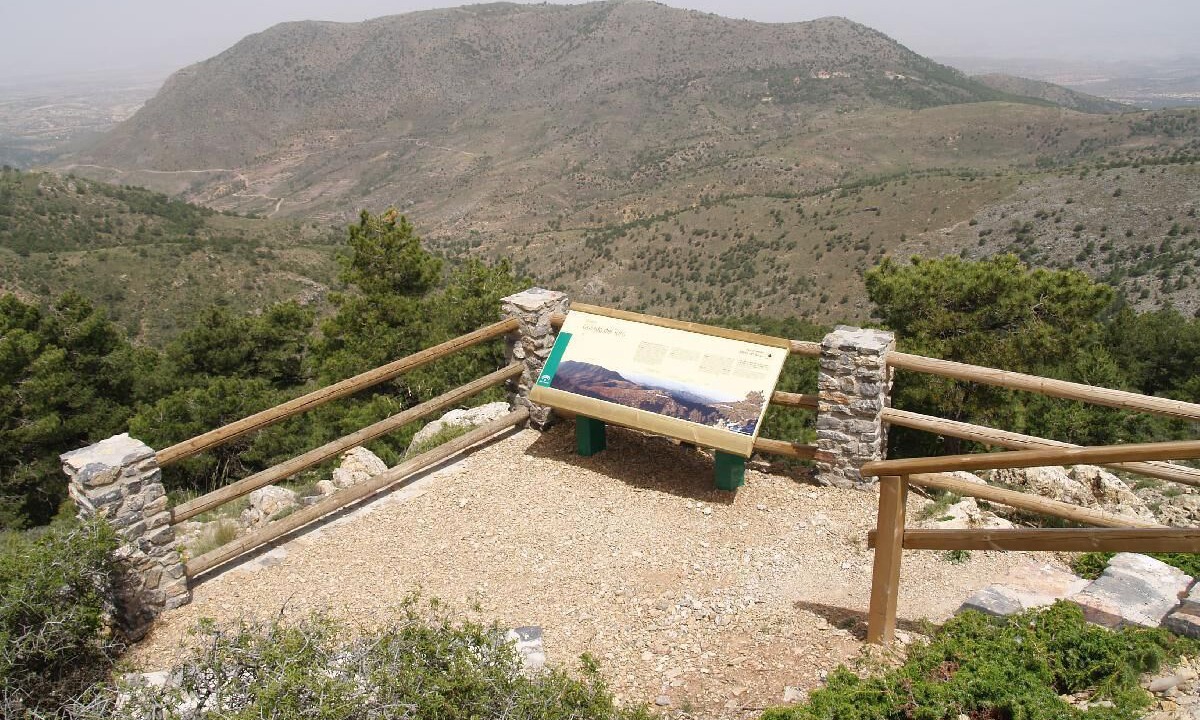 Photo of Others in Freila