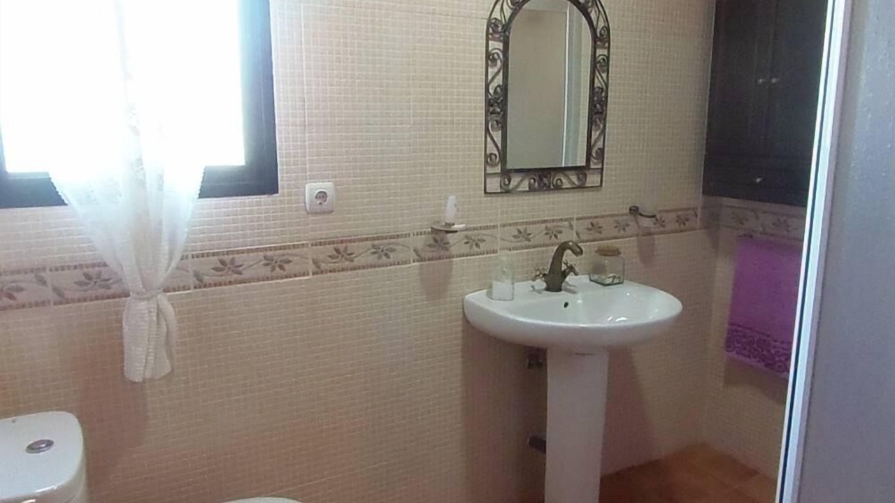 Photo of Bathroom in Itrabo