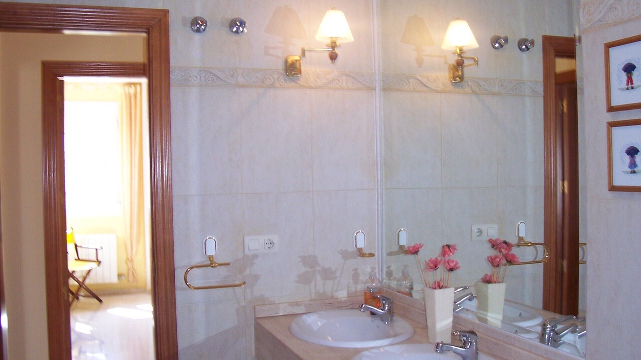Photo of Bathroom in Barrio de la Vega