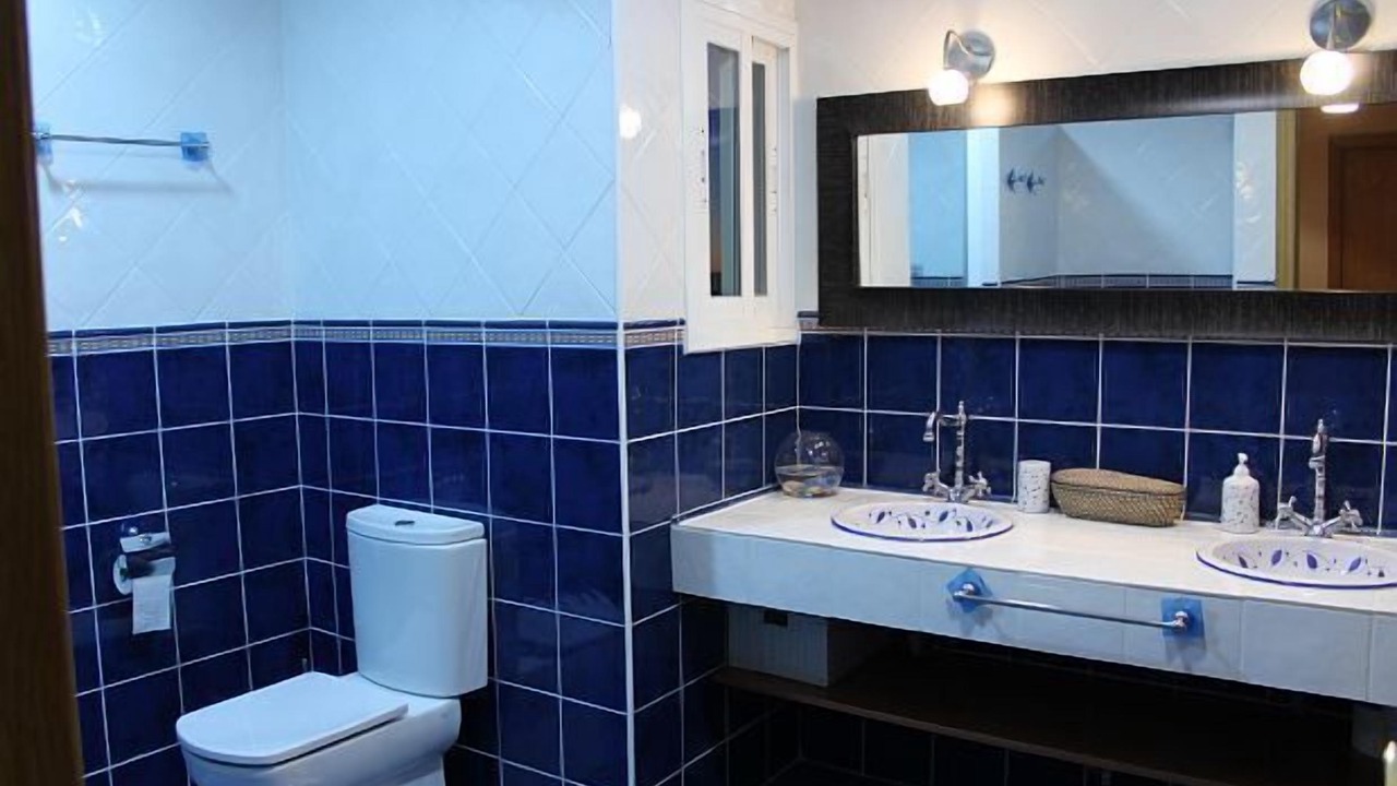 Photo of Bathroom in Nivar