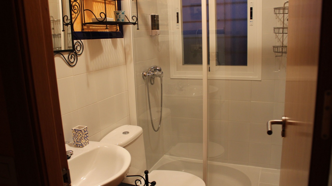 Photo of Bathroom in Nivar