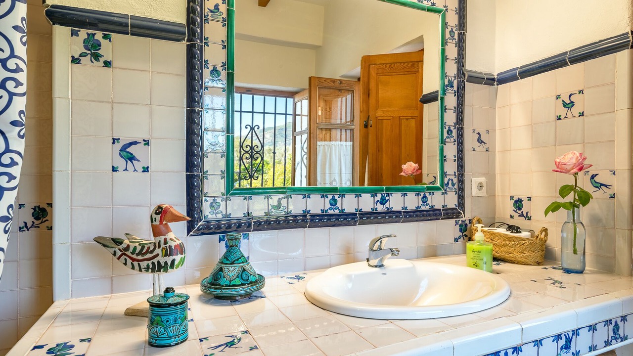 Photo of Bathroom in Orgiva