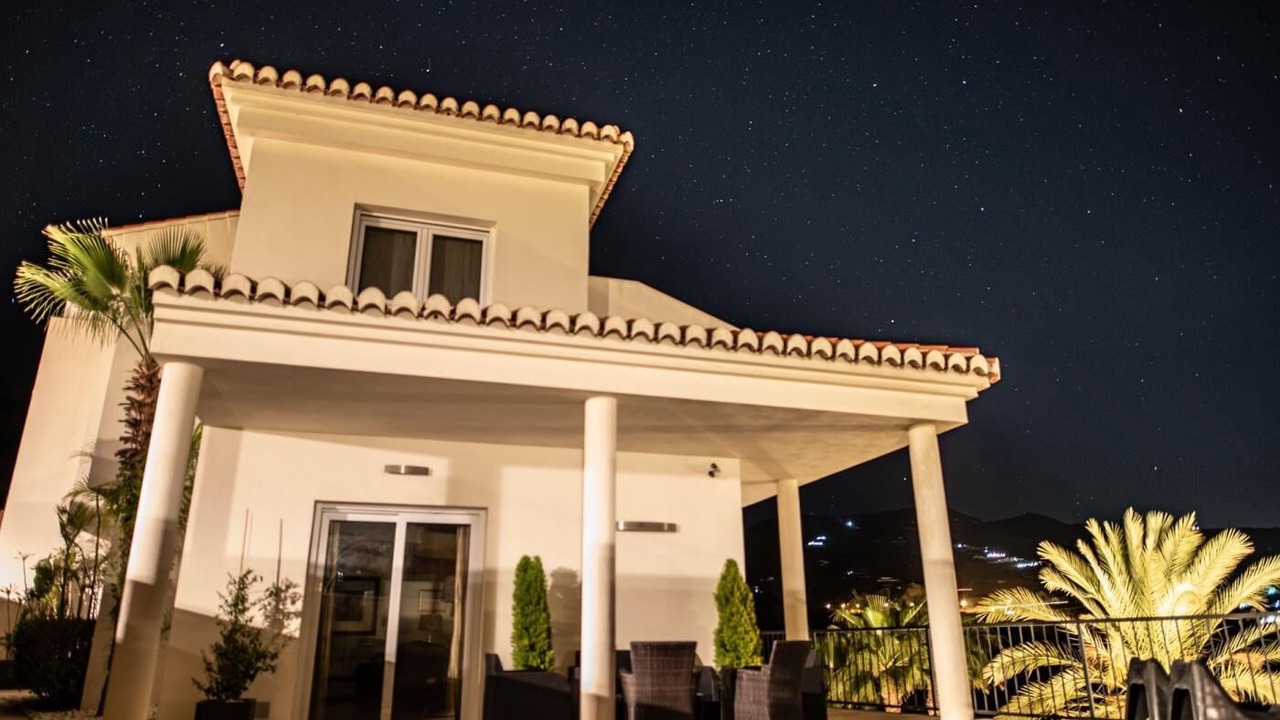 Photo of Patio Balcony in Velilla-Taramay