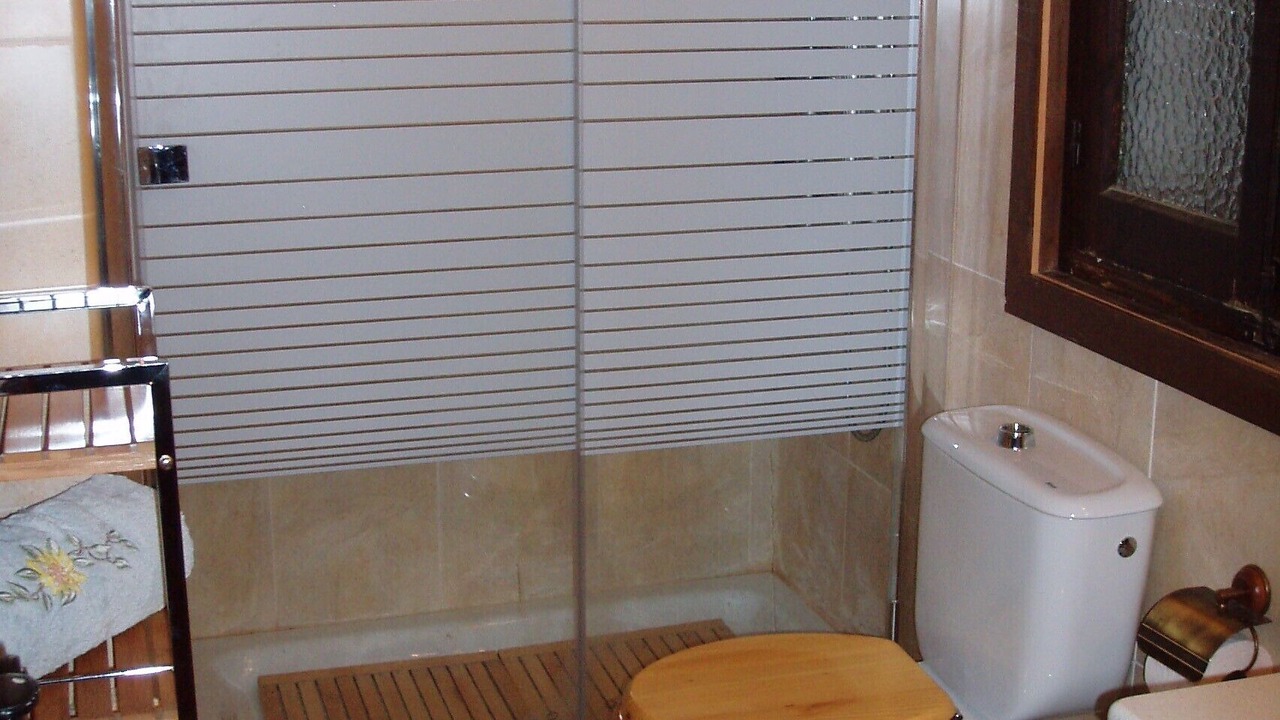 Photo of Bathroom in Velilla-Taramay