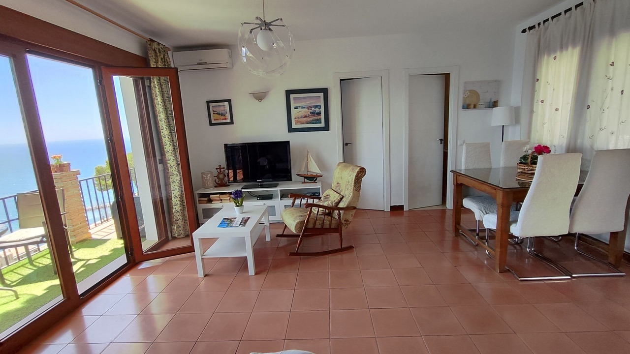 Photo of Livingroom in Velilla-Taramay