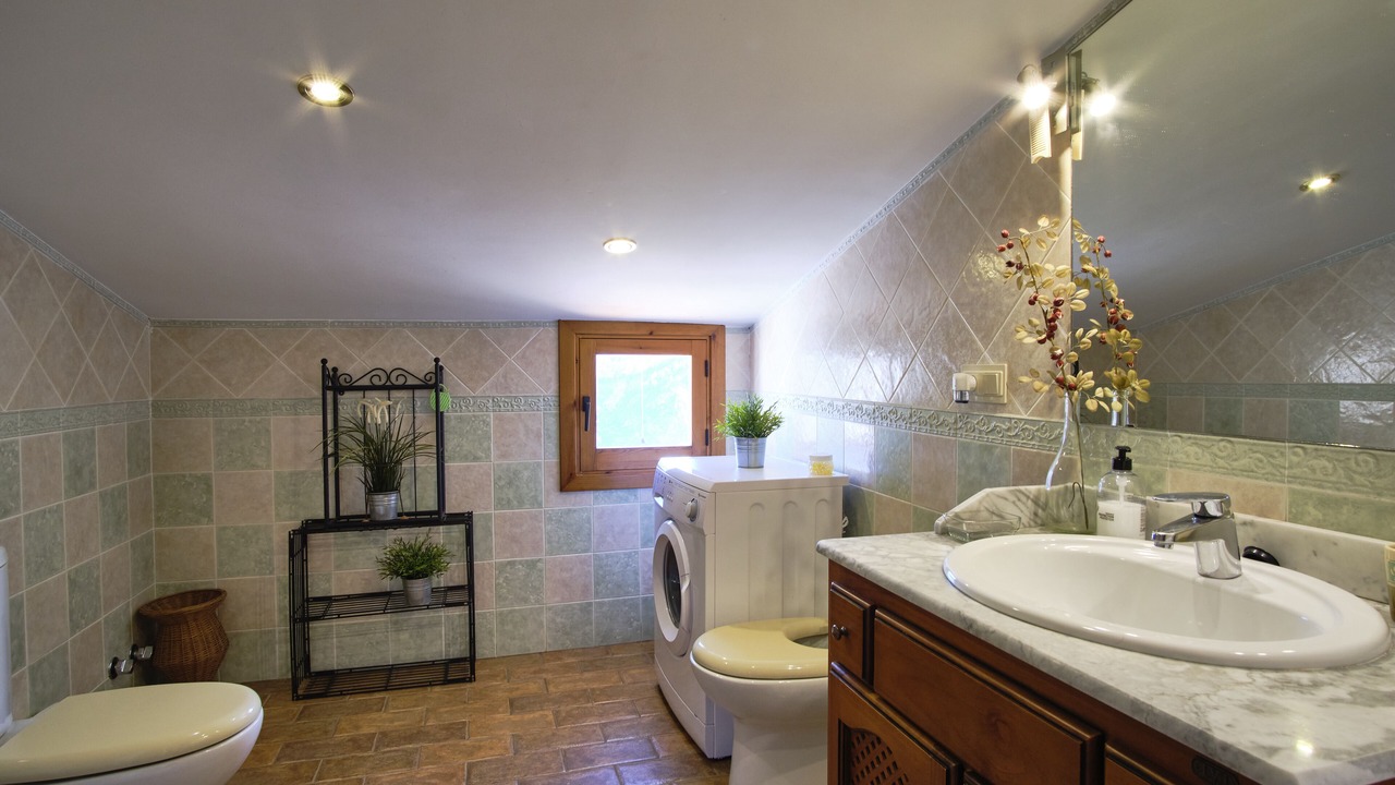 Photo of Bathroom in Conchar