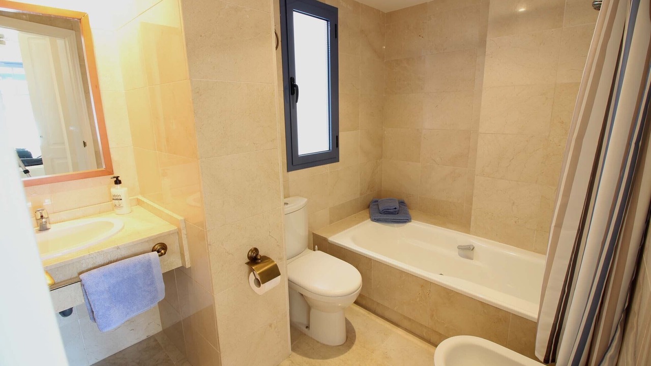 Photo of Bathroom in Velilla-Taramay