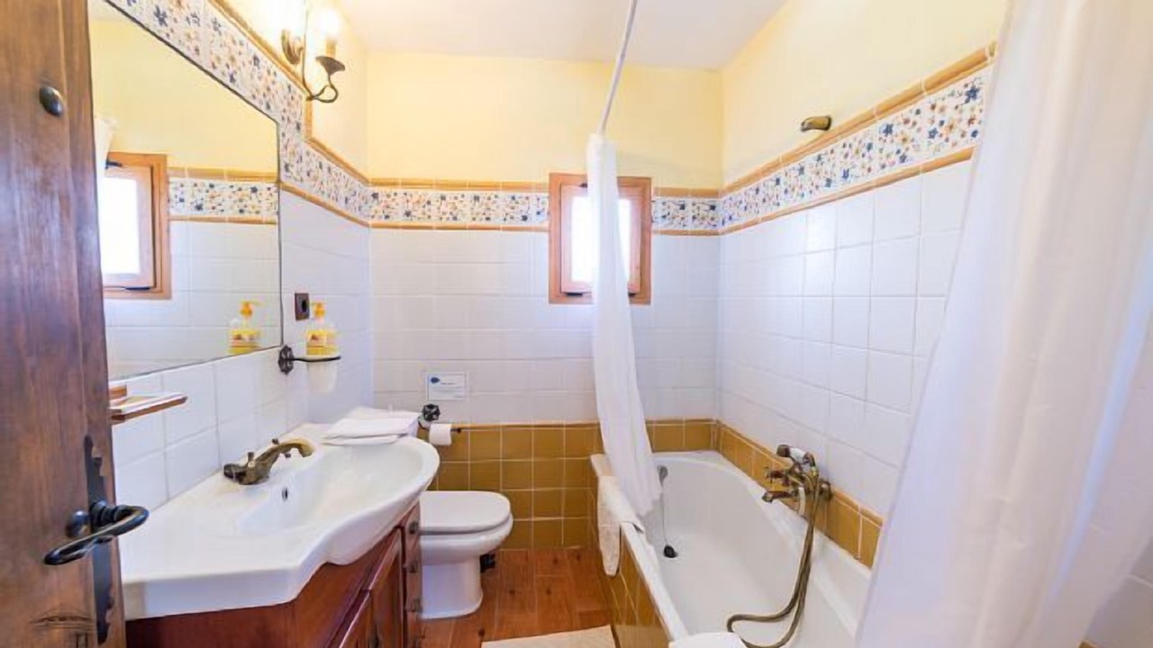 Photo of Bathroom in Niguelas