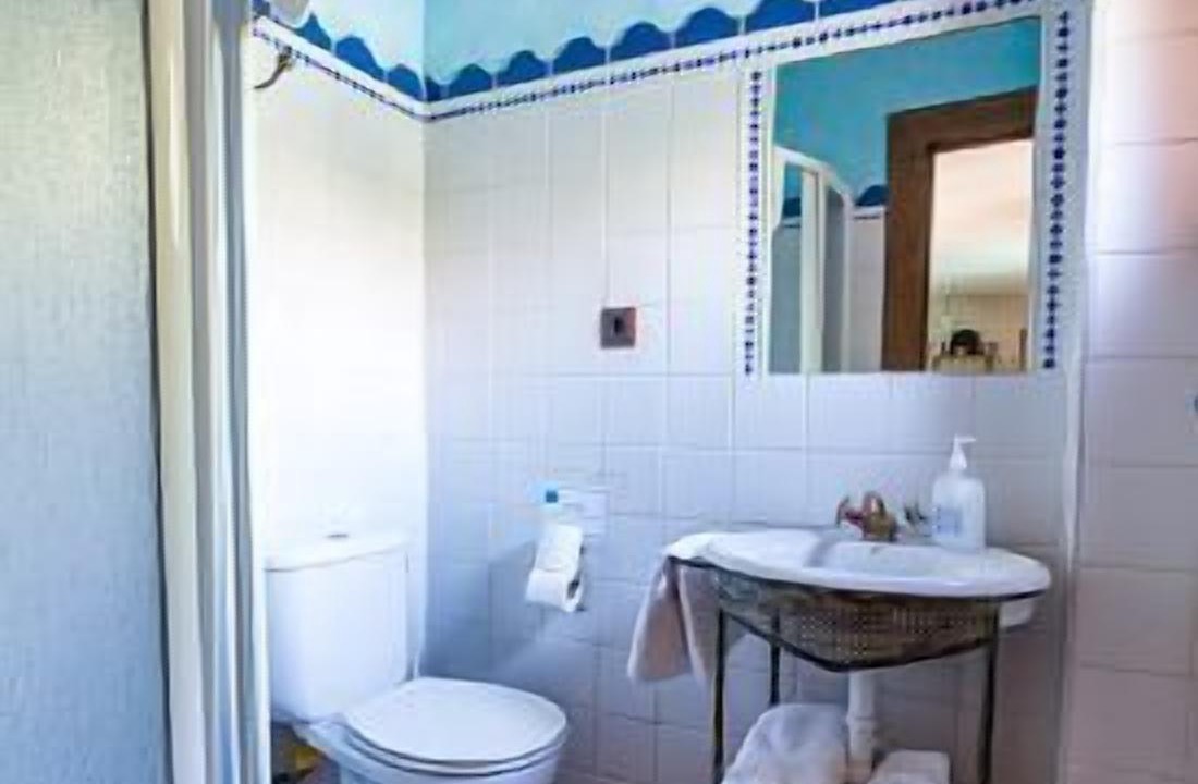 Photo of Bathroom in Niguelas