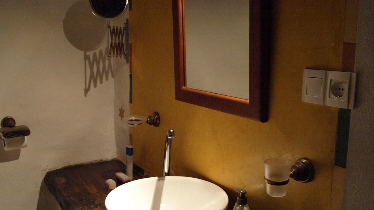 Photo of Bathroom in Mecina Fondales