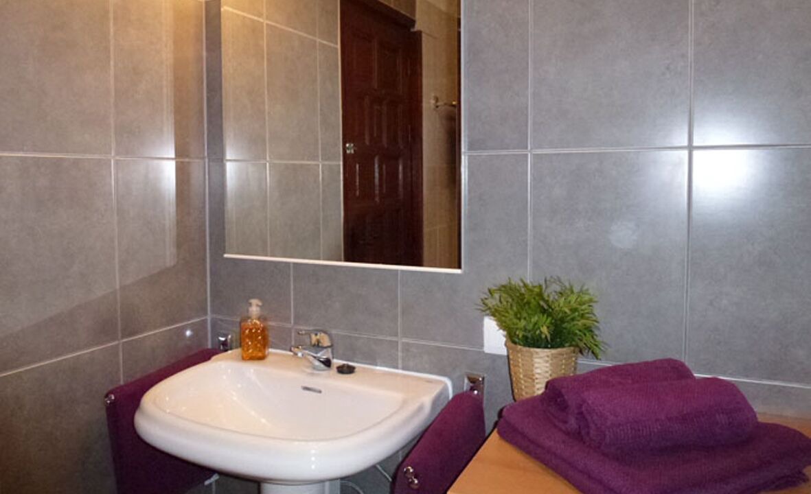 Photo of Bathroom in Velilla-Taramay