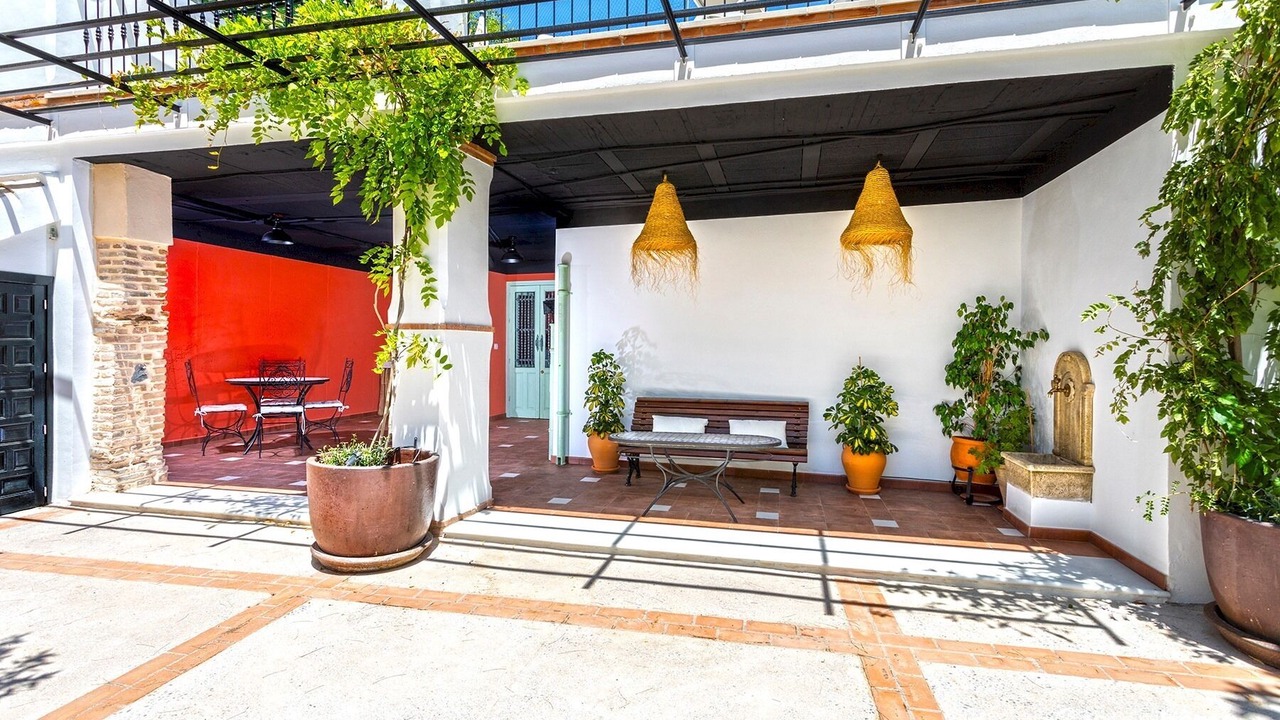 Photo of Outdoor in Genil