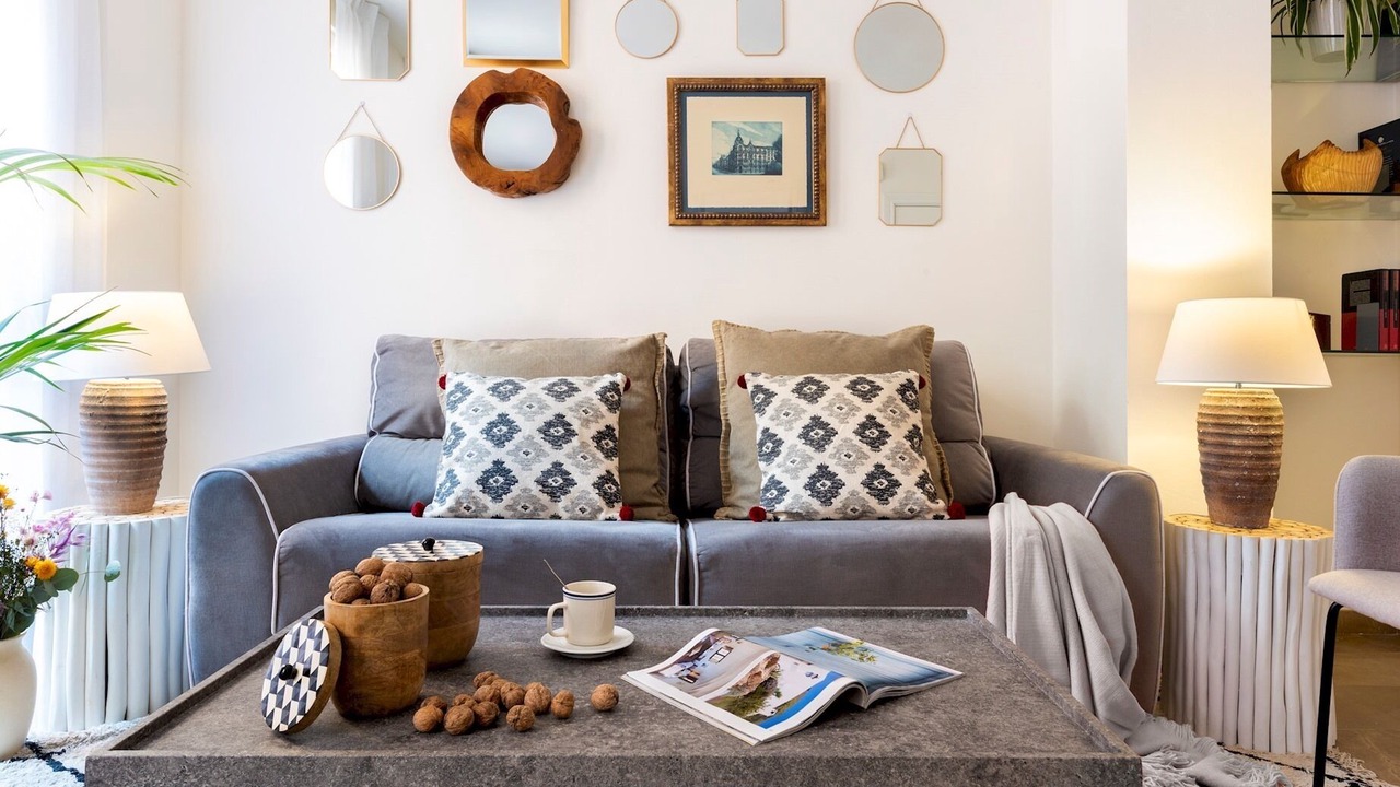 Photo of Livingroom in Central District