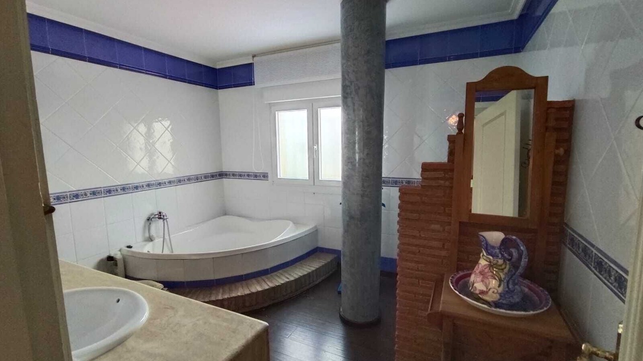 Photo of Bathroom in Cogollos de Guadix
