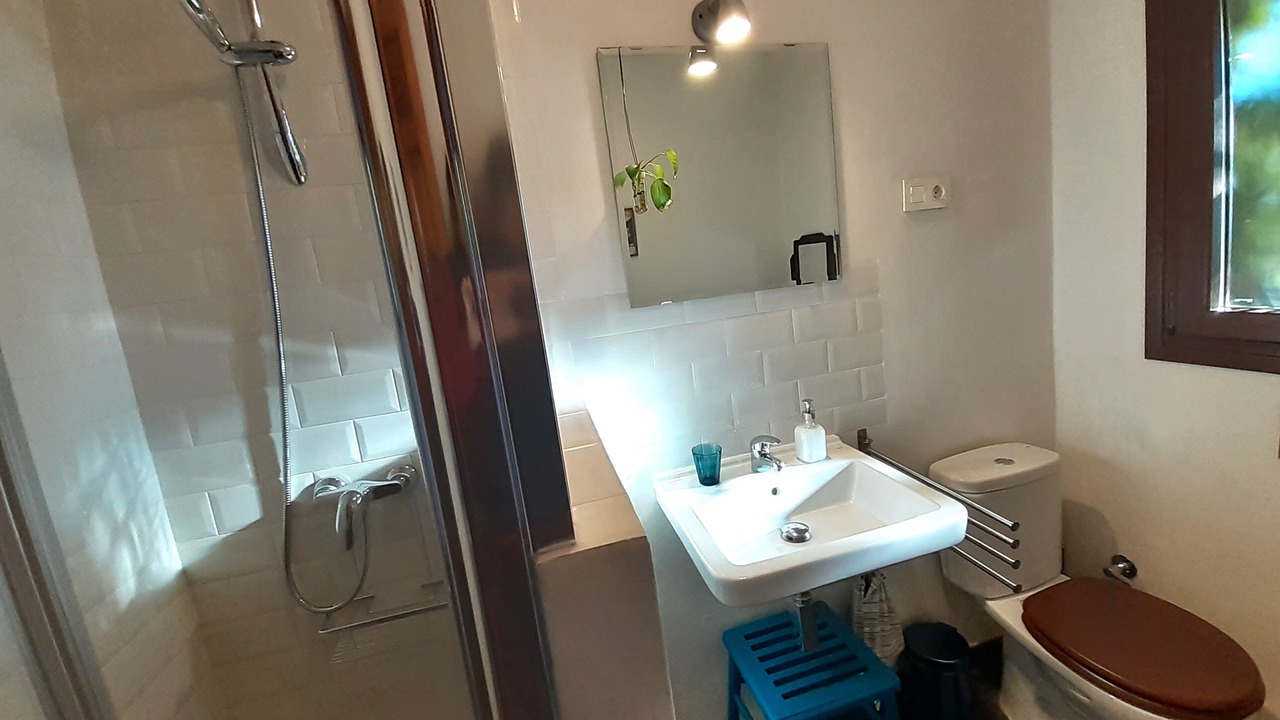 Photo of Bathroom in Orgiva