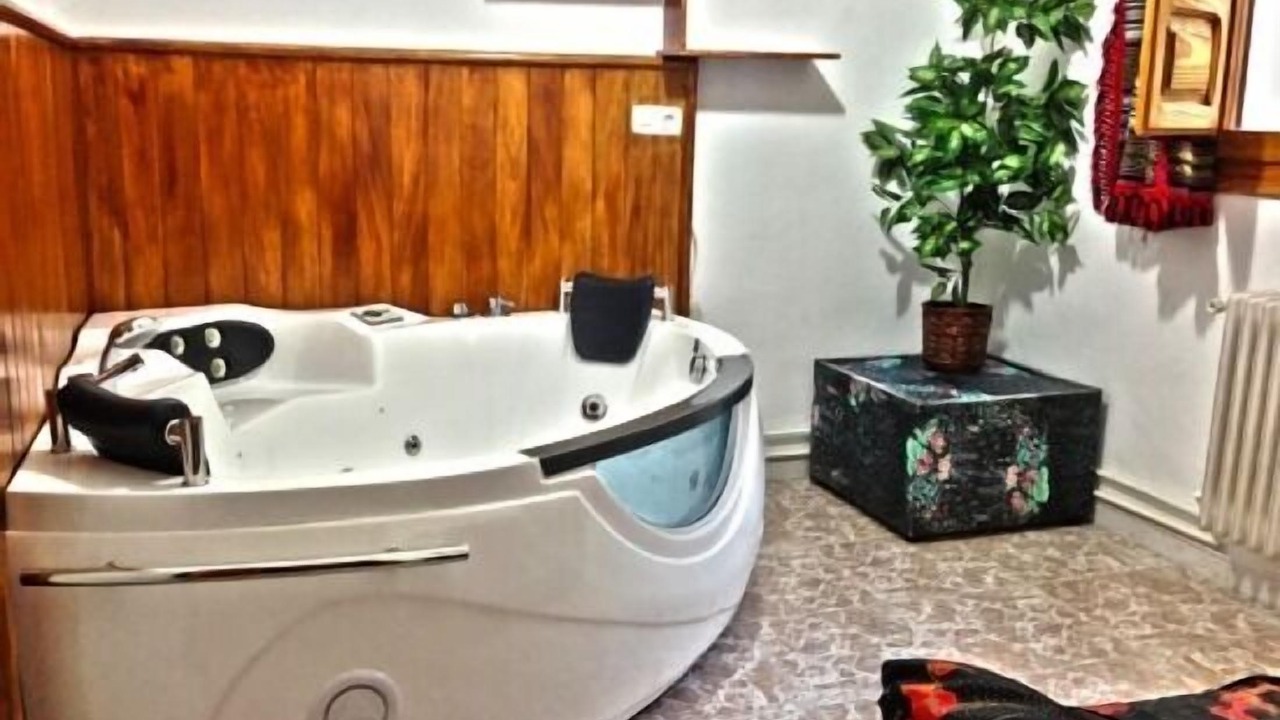 Photo of Bathroom in Mecina Bombaron