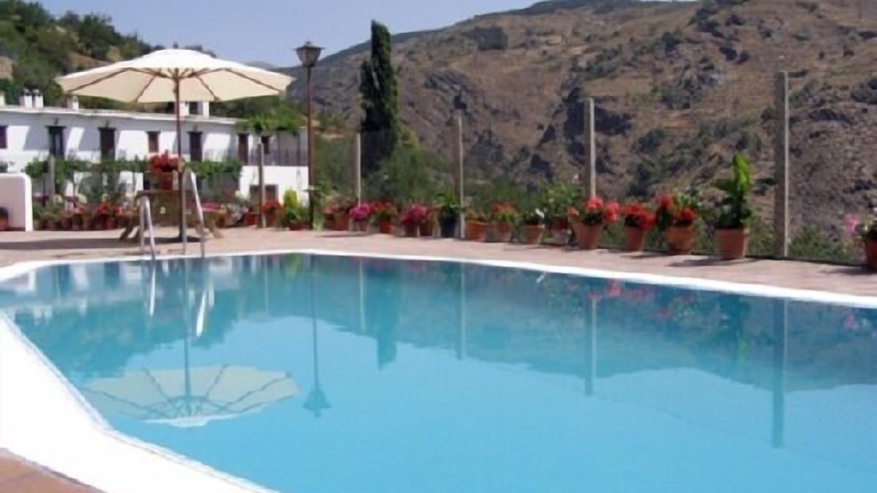 Photo of Outdoor in Mecina Bombaron