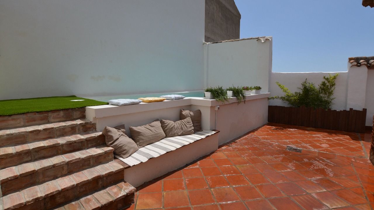 Photo of Patio Balcony in Niguelas