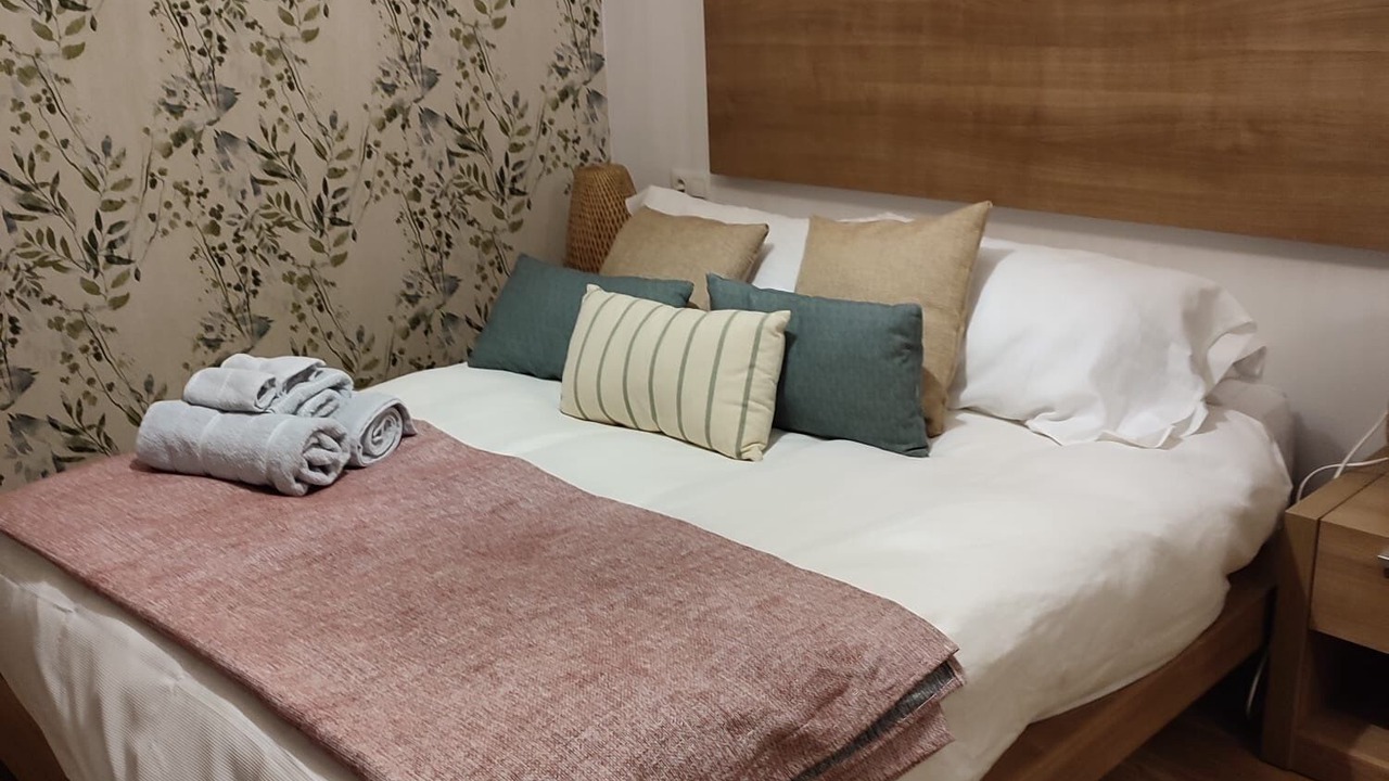 Photo of Bedroom in Central District