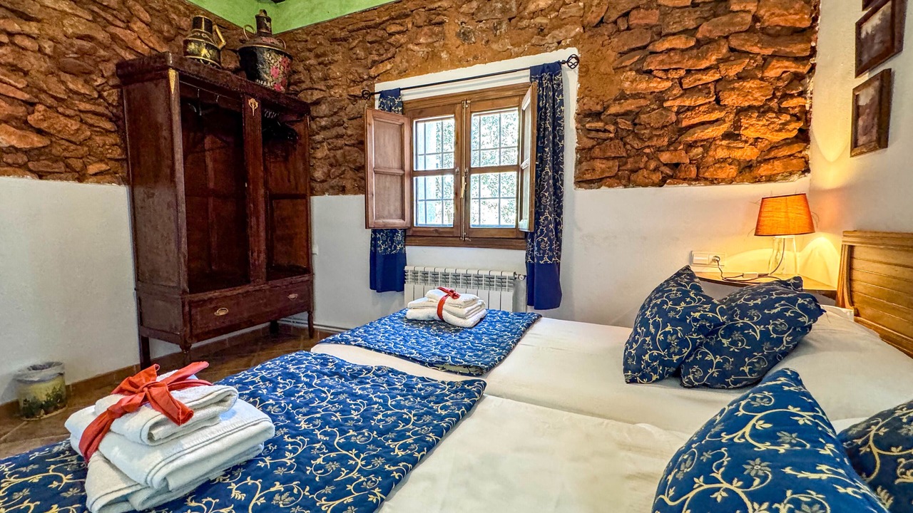 Photo of Bedroom in Baza