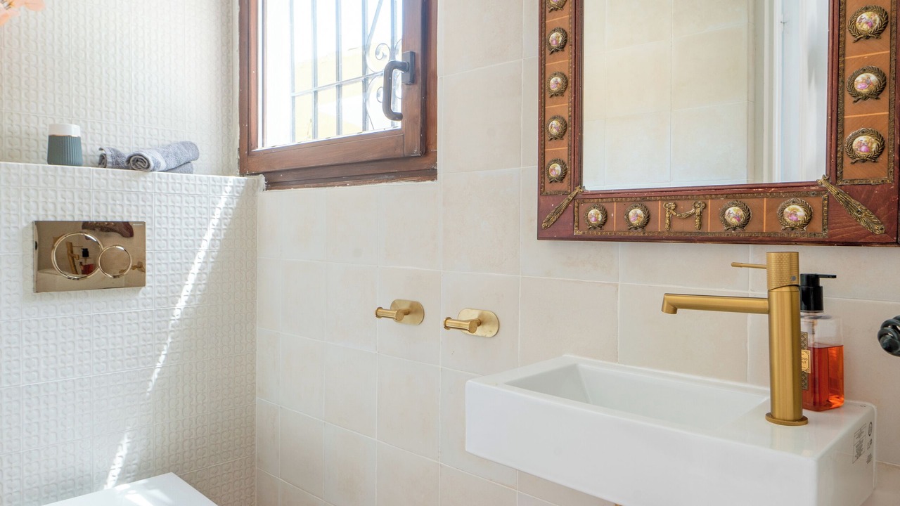 Photo of Bathroom in Velilla-Taramay