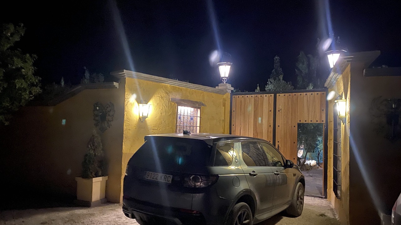 Photo of Outdoor in Baza