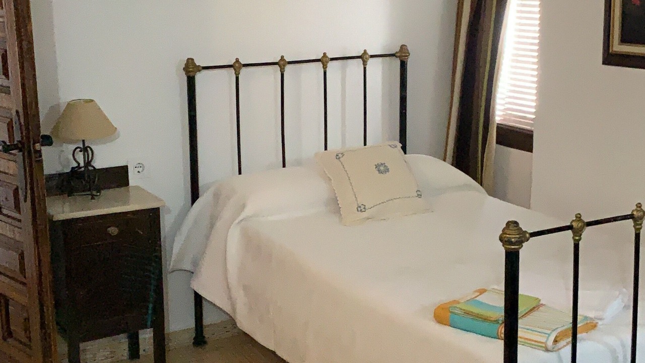 Photo of Bedroom in Baza