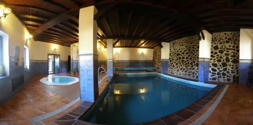Photo of Outdoor in Mecina Bombaron