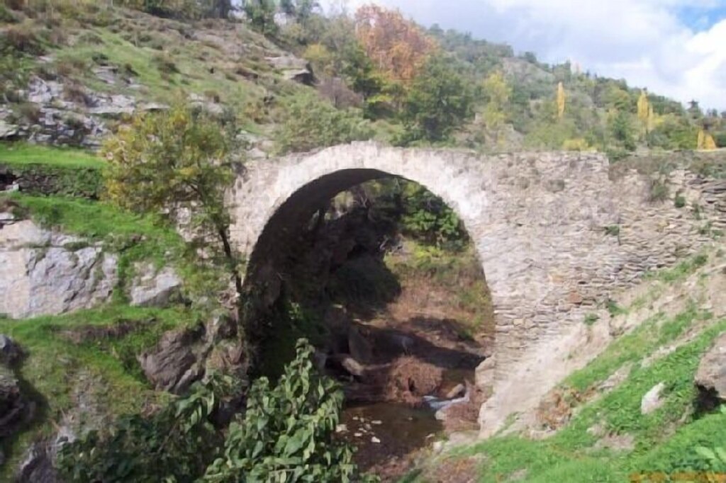Photo of Outdoor in Mecina Bombaron