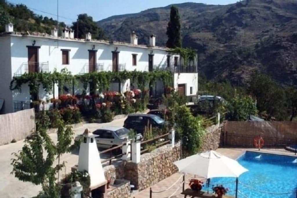 Photo of Outdoor in Mecina Bombaron