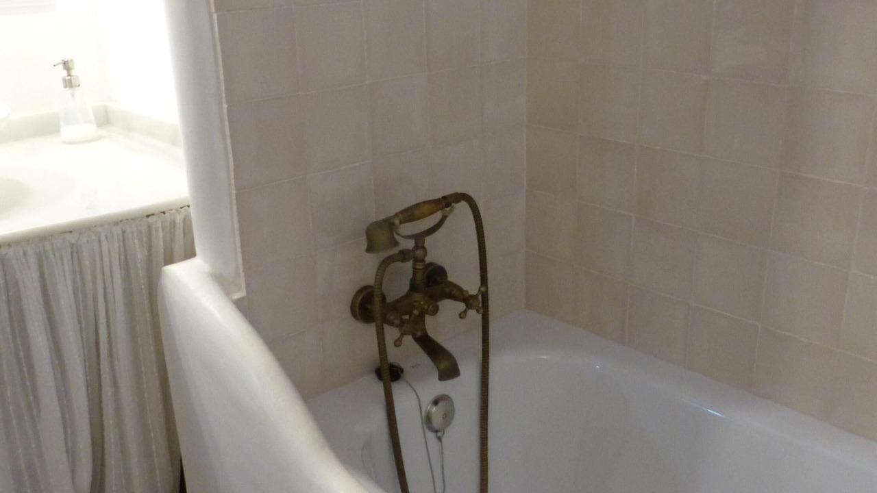 Photo of Bathroom in Busquistar