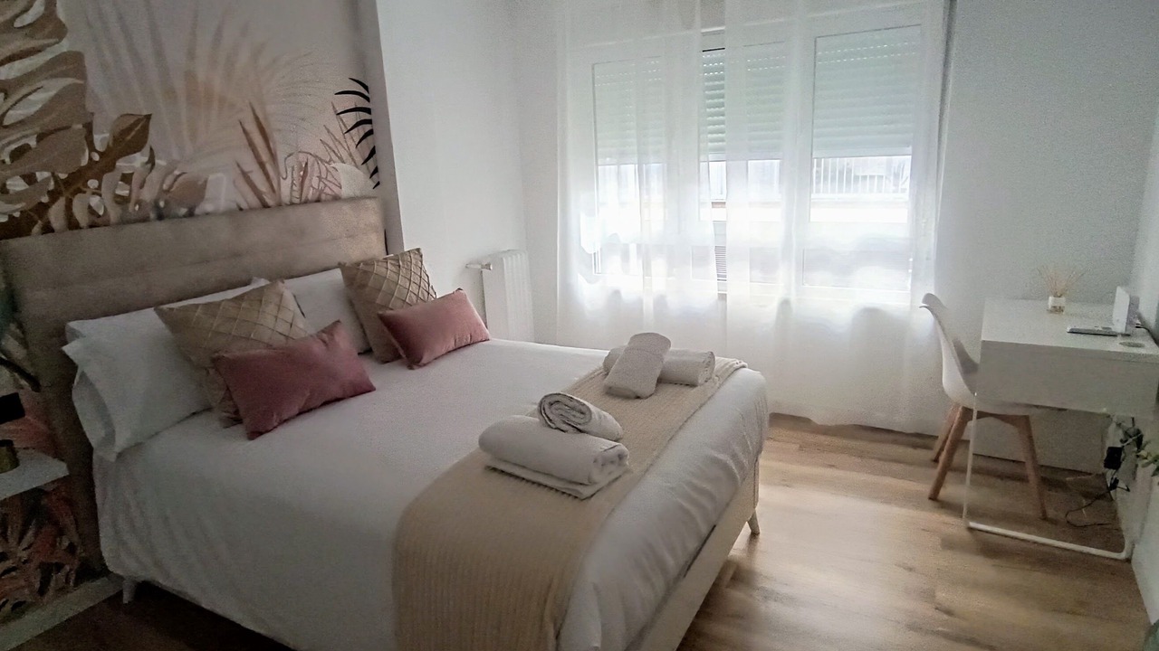 Photo of Bedroom in Figares