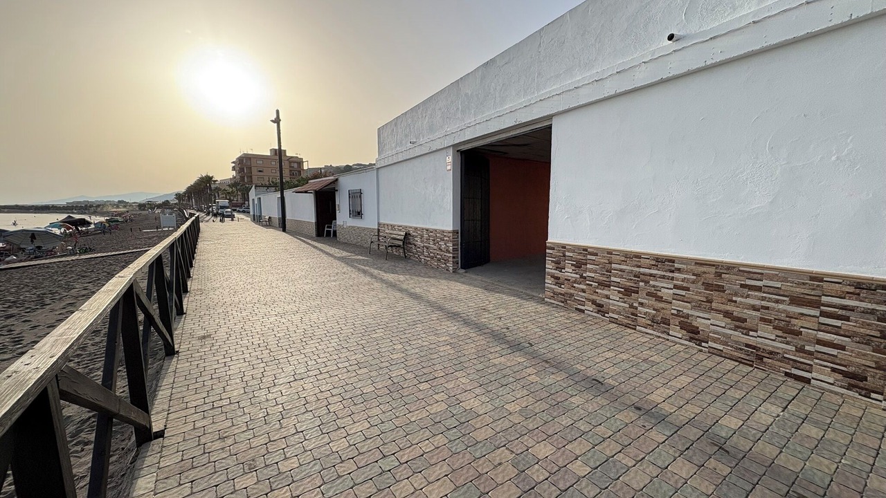 Photo of Outdoor in Albunol
