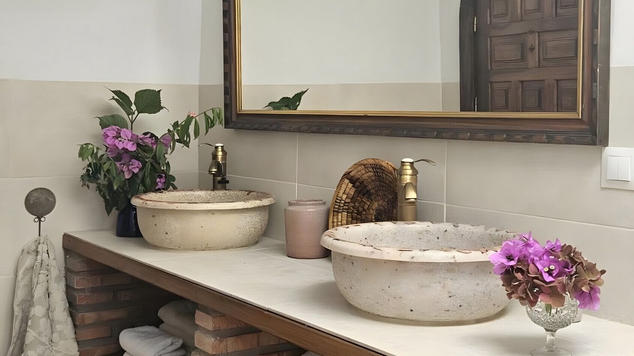 Photo of Bathroom in Pitres
